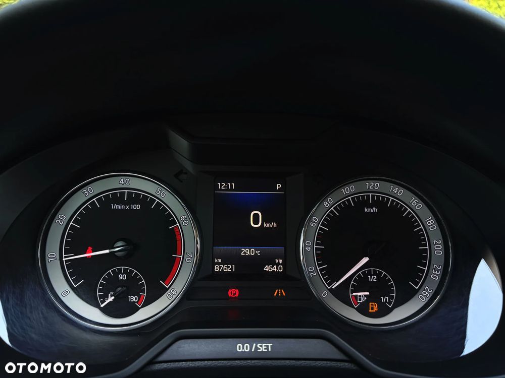 Skoda Octavia 1.5 TSI ACT Style DSG - 21