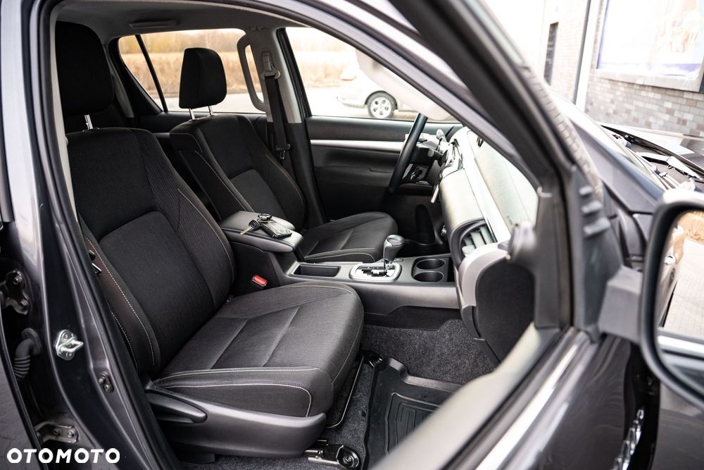 Toyota Hilux 2.4 D-4D Double Cab SR5 4x4 - 21