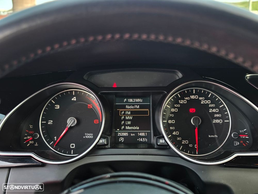 Audi A5 2.0 TDI Business Line S-line - 23