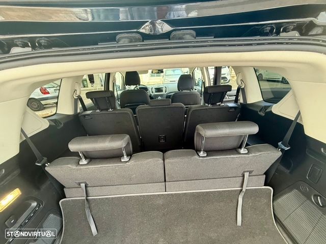 Ford S-Max 2.0 TDCi Titanium - 10