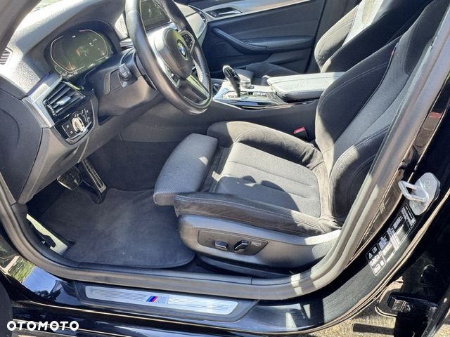 BMW Seria 5 530i GPF xDrive M Sport sport - 8