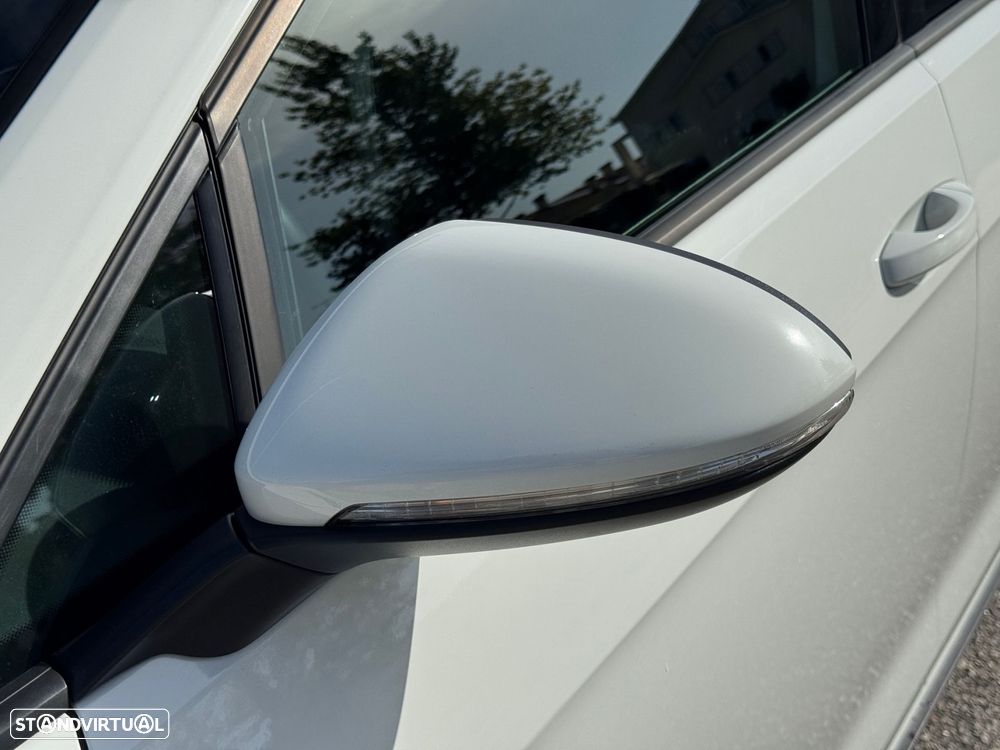 VW Golf 2.0 TSI GTI DSG Performance - 56