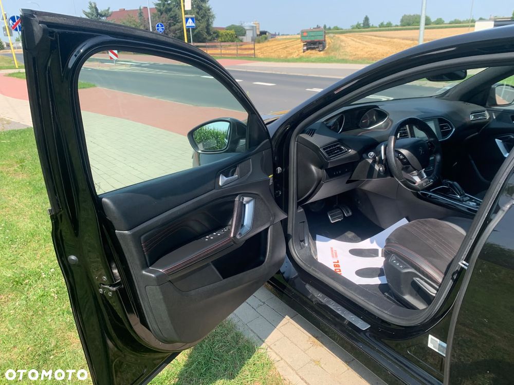 Peugeot 308 BlueHDi FAP 180 EAT8 Stop & Start GT - 16