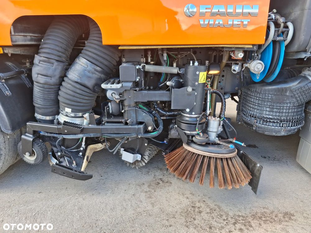 Mercedes-Benz Actros 1932 Zamiatarka FAUN Szczotki L/R Odchwaszczarka Szczotki Przednie 2014r PM10 Rura Do Liści Dodatkowy Zbiornik Wody Hydrostat Pneumatyka 3237 MTH - 5