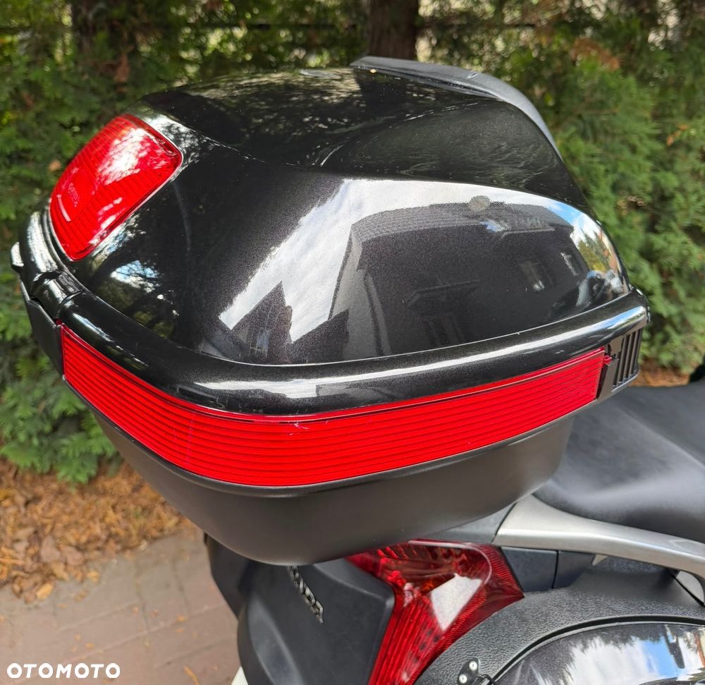 Honda Deauville - 21