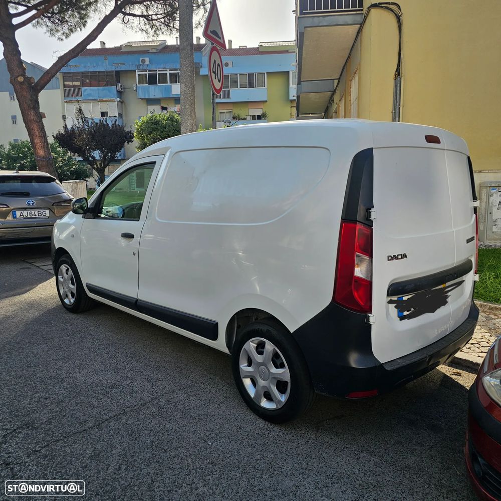 Dacia Dokker - 17