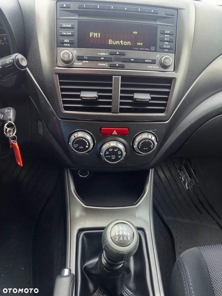 Subaru Impreza 2.0D Active - 9