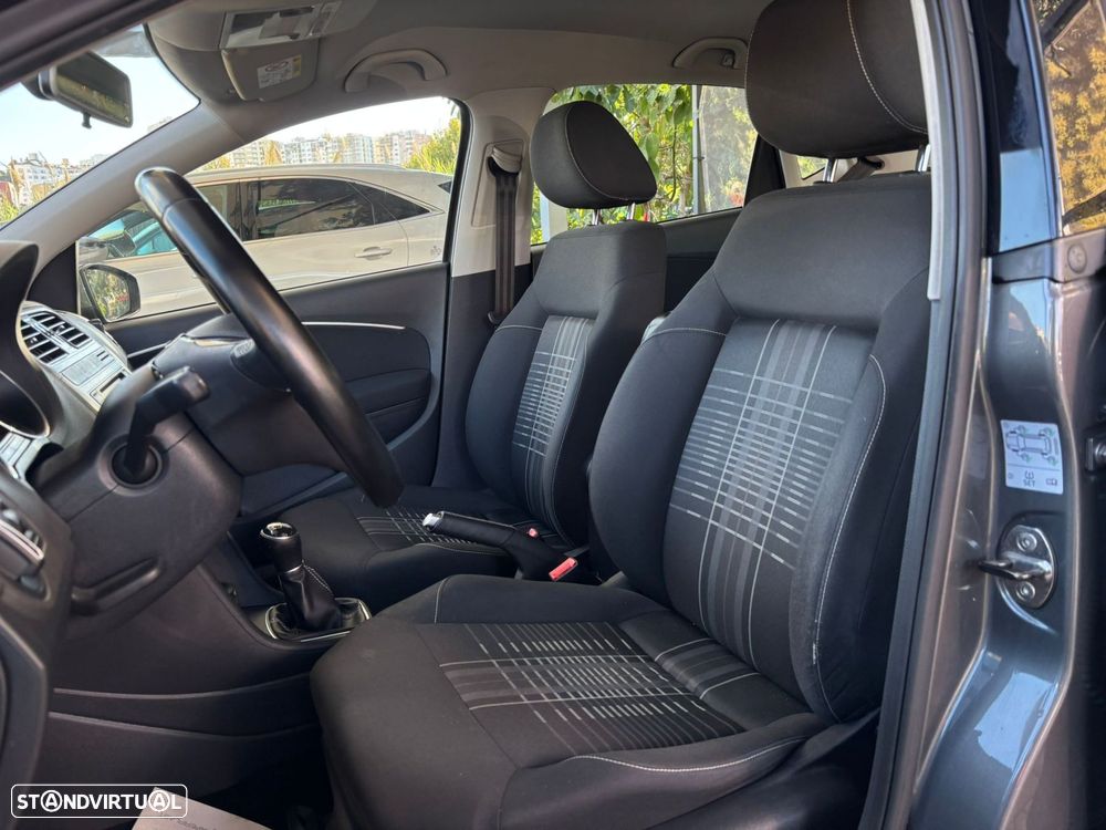 VW Polo 1.4 TDi Lounge - 15