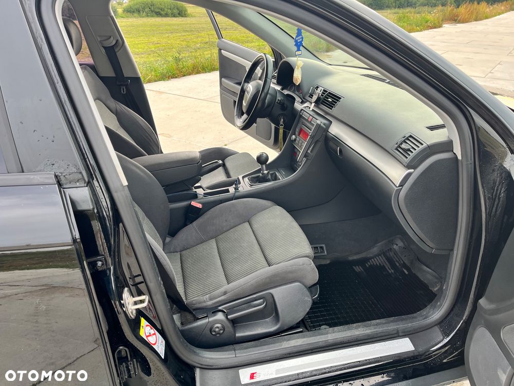 Audi A4 Avant 2.0 TDI DPF - 8
