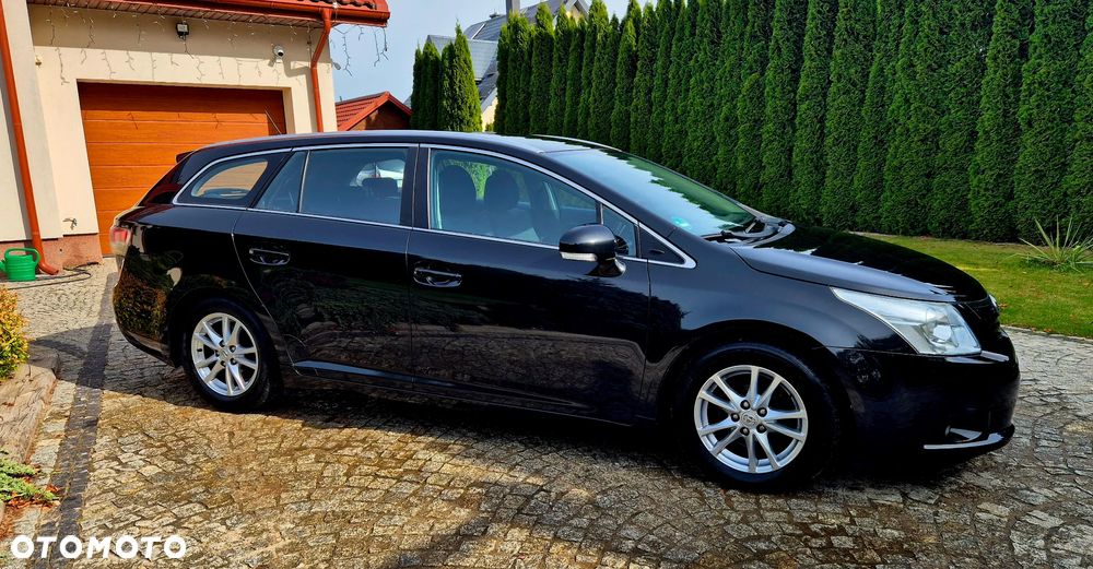 Toyota Avensis 2.0 D-4D Sol - 5