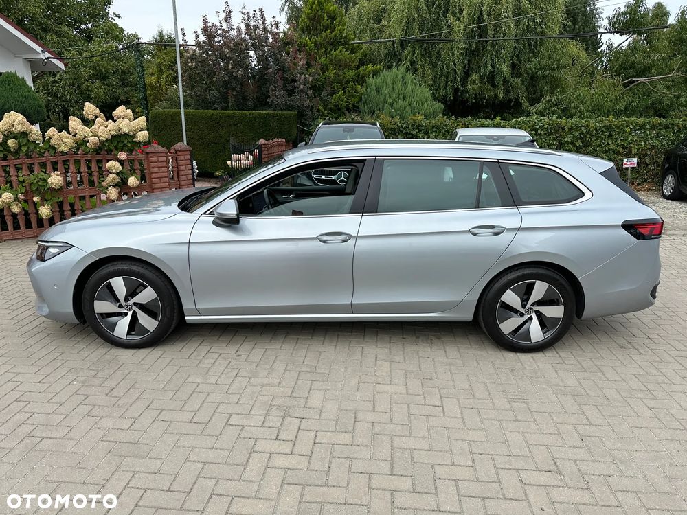 Volkswagen Passat - 5