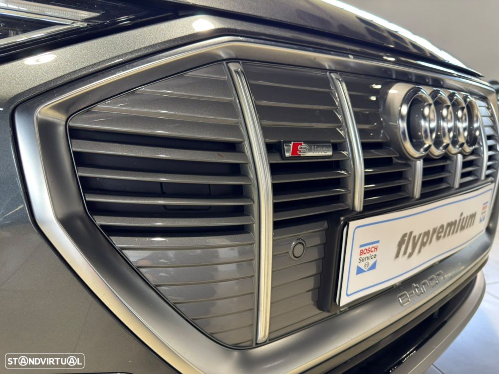 Audi e-tron 55 quattro S line - 7