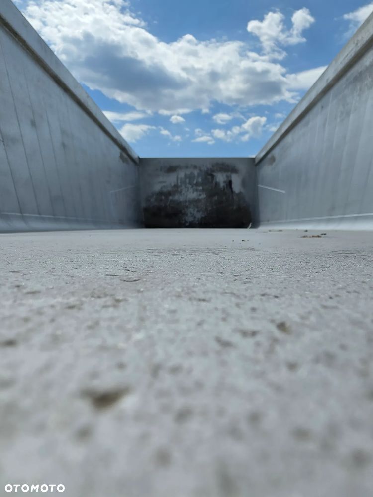 Schmitz Cargobull - 12