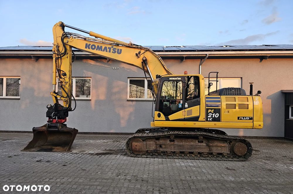Komatsu PC 210LC-10 Plus - 5