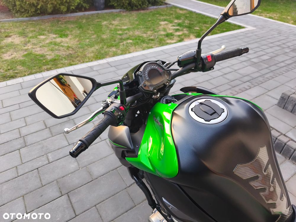 Kawasaki Z 900 - 19
