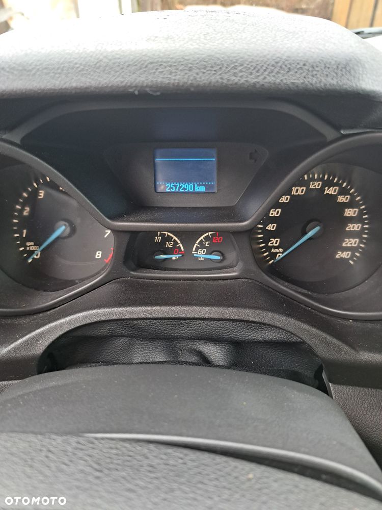 Ford Tourneo Connect Grand - 15