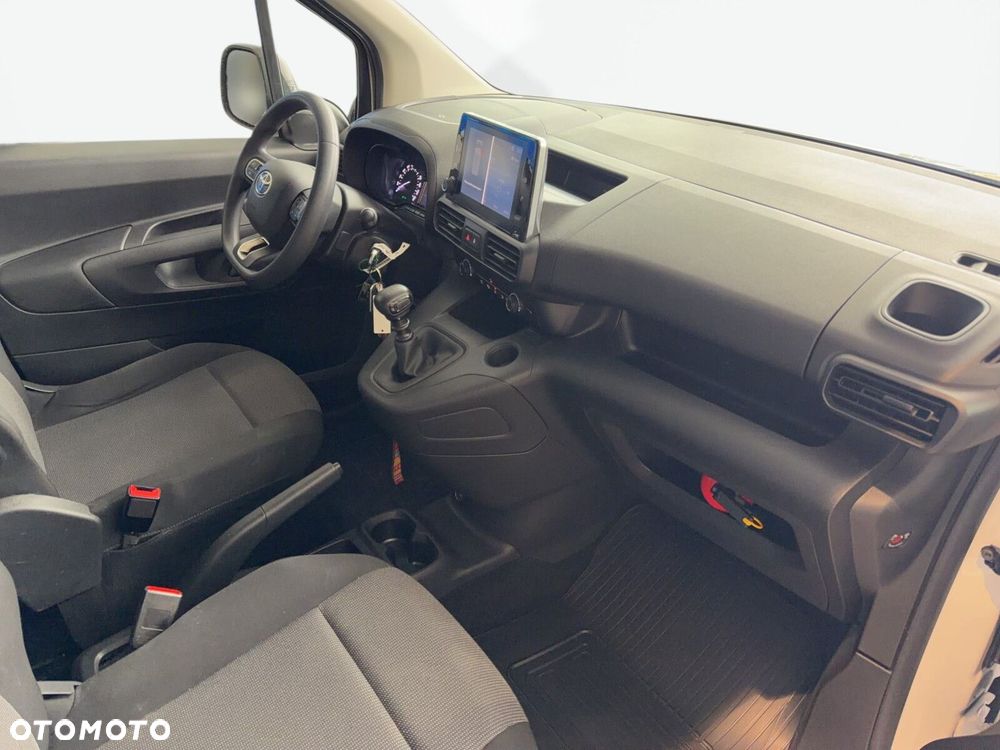 Toyota proace-city - 12