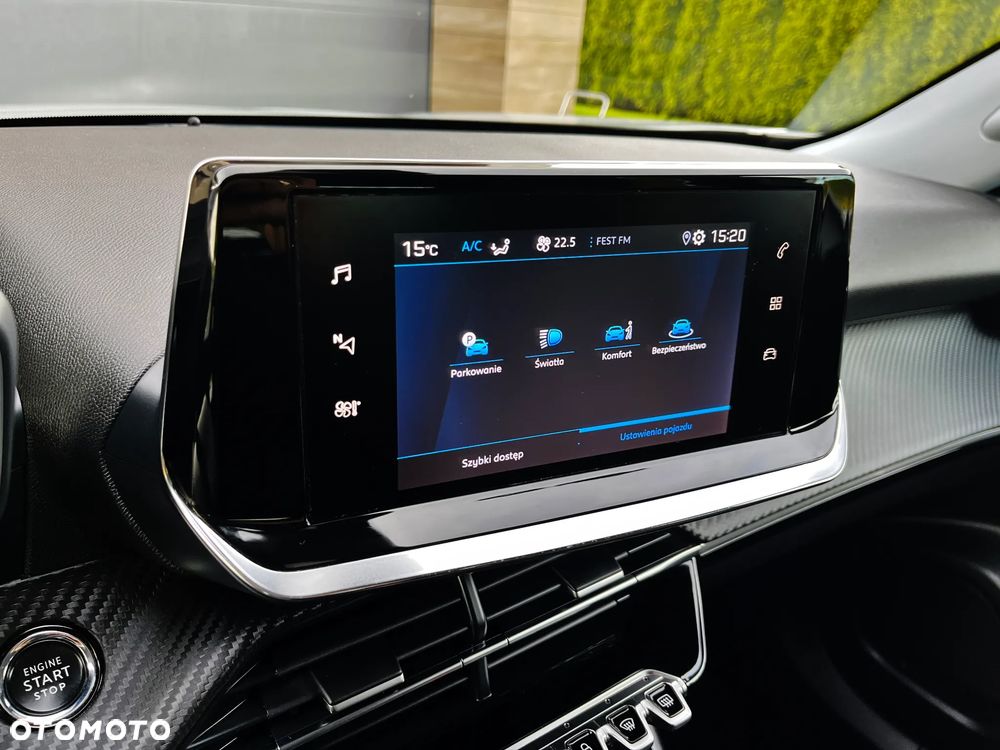 Peugeot 2008 1.2 PureTech Allure S&S - 30