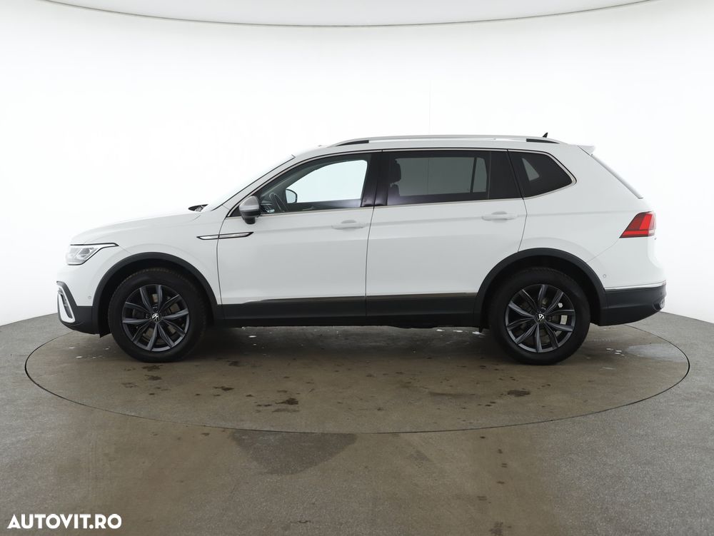 Volkswagen Tiguan 2.0 TDI SCR 4MOTION DSG Life - 8