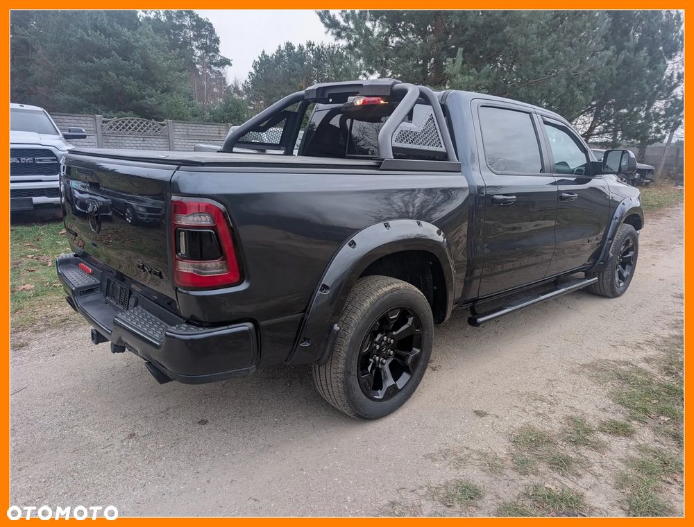 RAM 1500 Crew Cab Shortbed Bighorn - 5