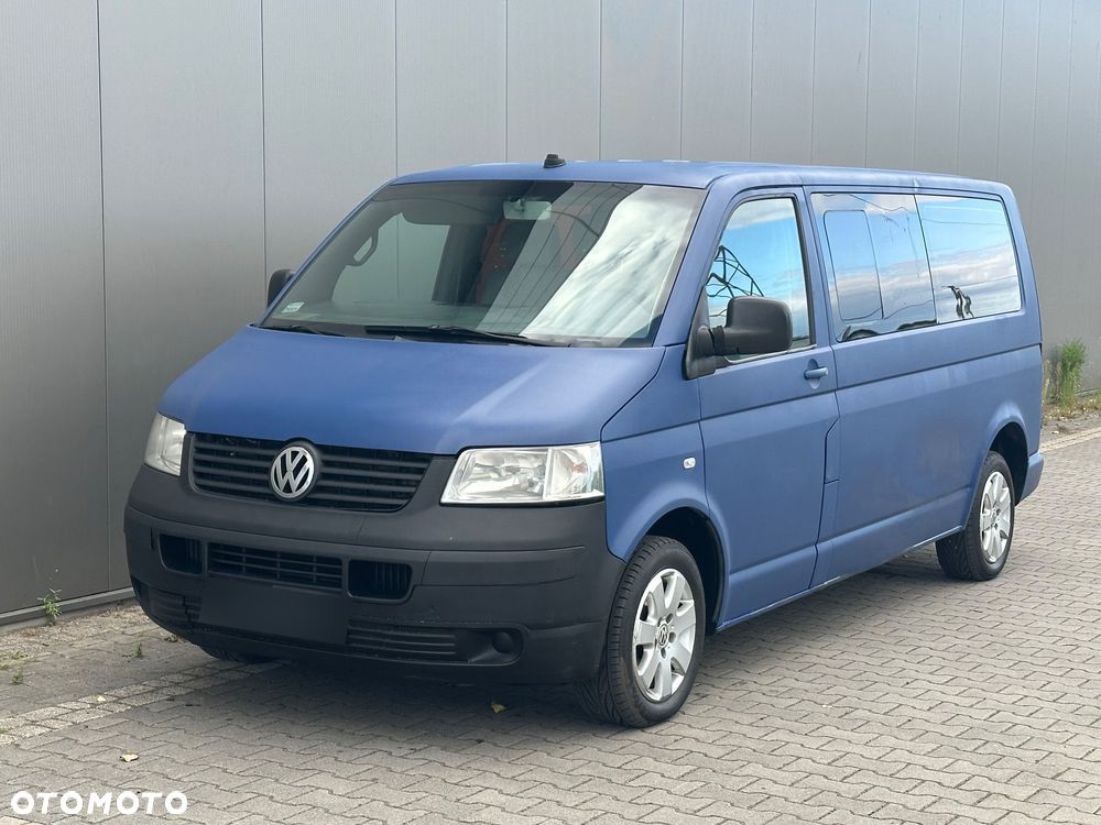 Volkswagen Caravelle - 4