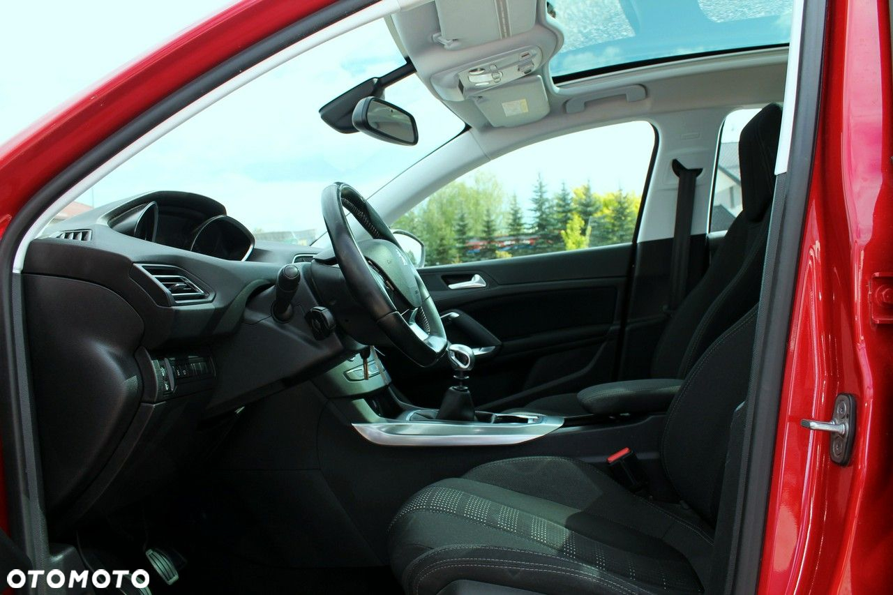 Peugeot 308 SW BlueHDi 120 EAT6 Stop & Start Business-Line - 8