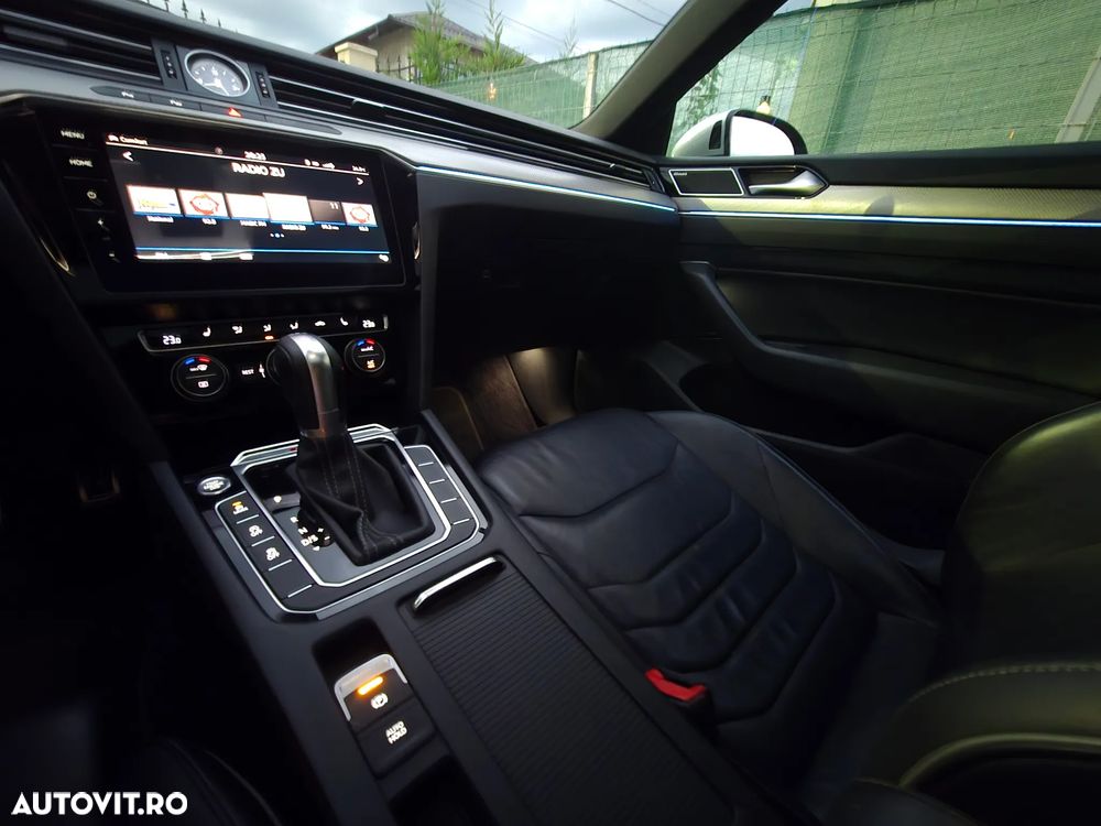 Volkswagen ARTEON 2.0 TDI DSG 4Motion R-Line - 11