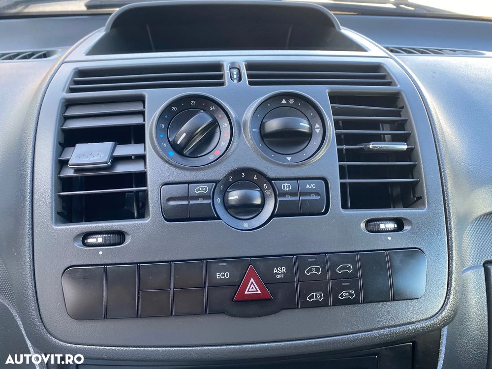 Mercedes-Benz VITO - 12