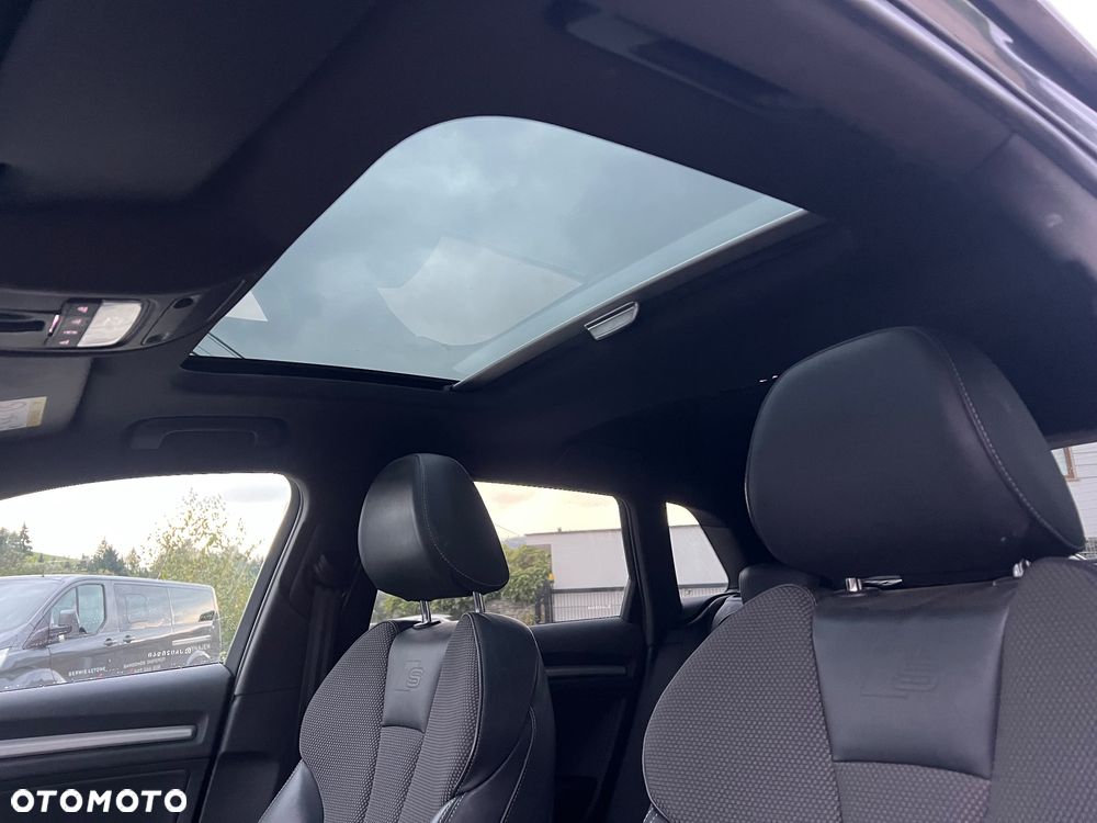 Audi A3 Sportback 2.0 TDI (clean diesel) quattro S tronic S line Sportpaket - 9