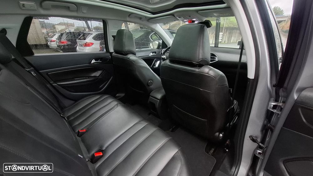 Peugeot 308 SW BlueHDi 120 Stop & Start GT-Line Edition - 34