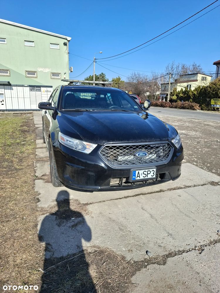 Ford Taurus - 1