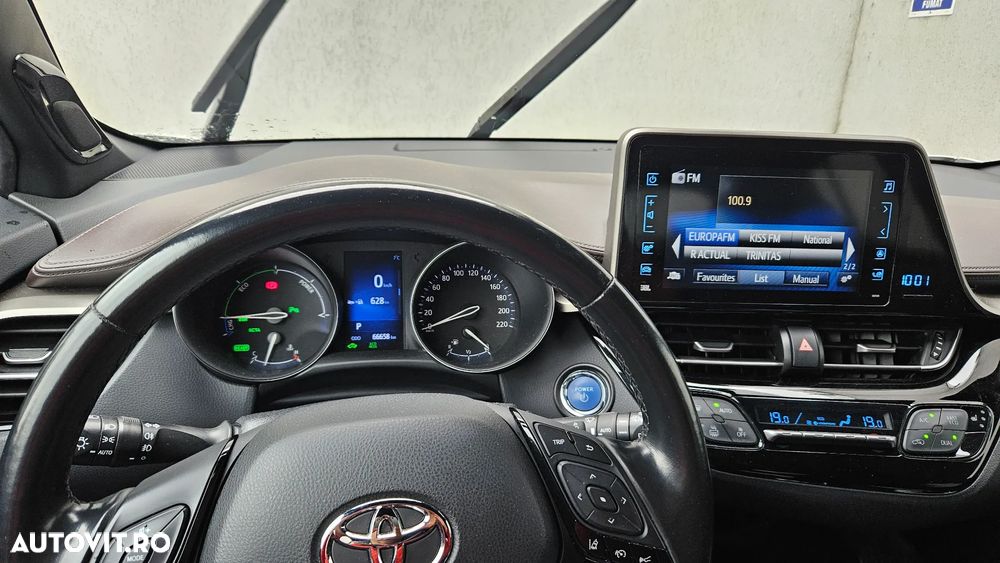 Toyota C-HR 1.8 HSD 122 CP 4x2 CVT Classy - 2