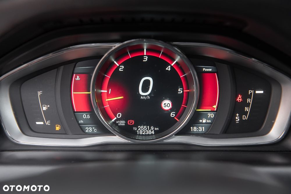 Volvo XC 60 D4 AWD Geartronic Summum - 20