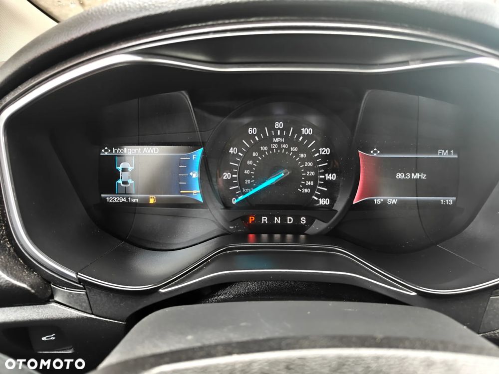 Ford Fusion 2.0 EcoBoost Titanium - 14