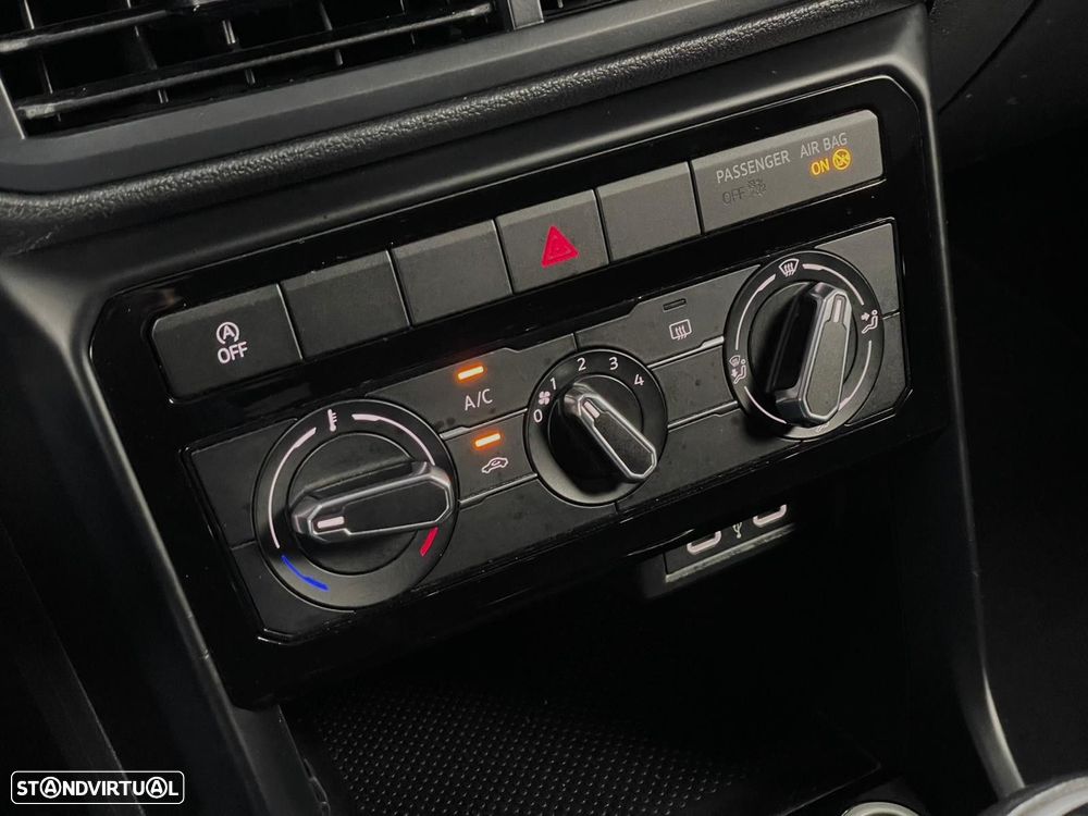 VW T-Cross 1.0 TSI Life - 16