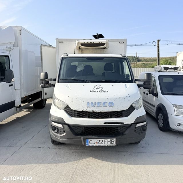 Iveco Massif - 2