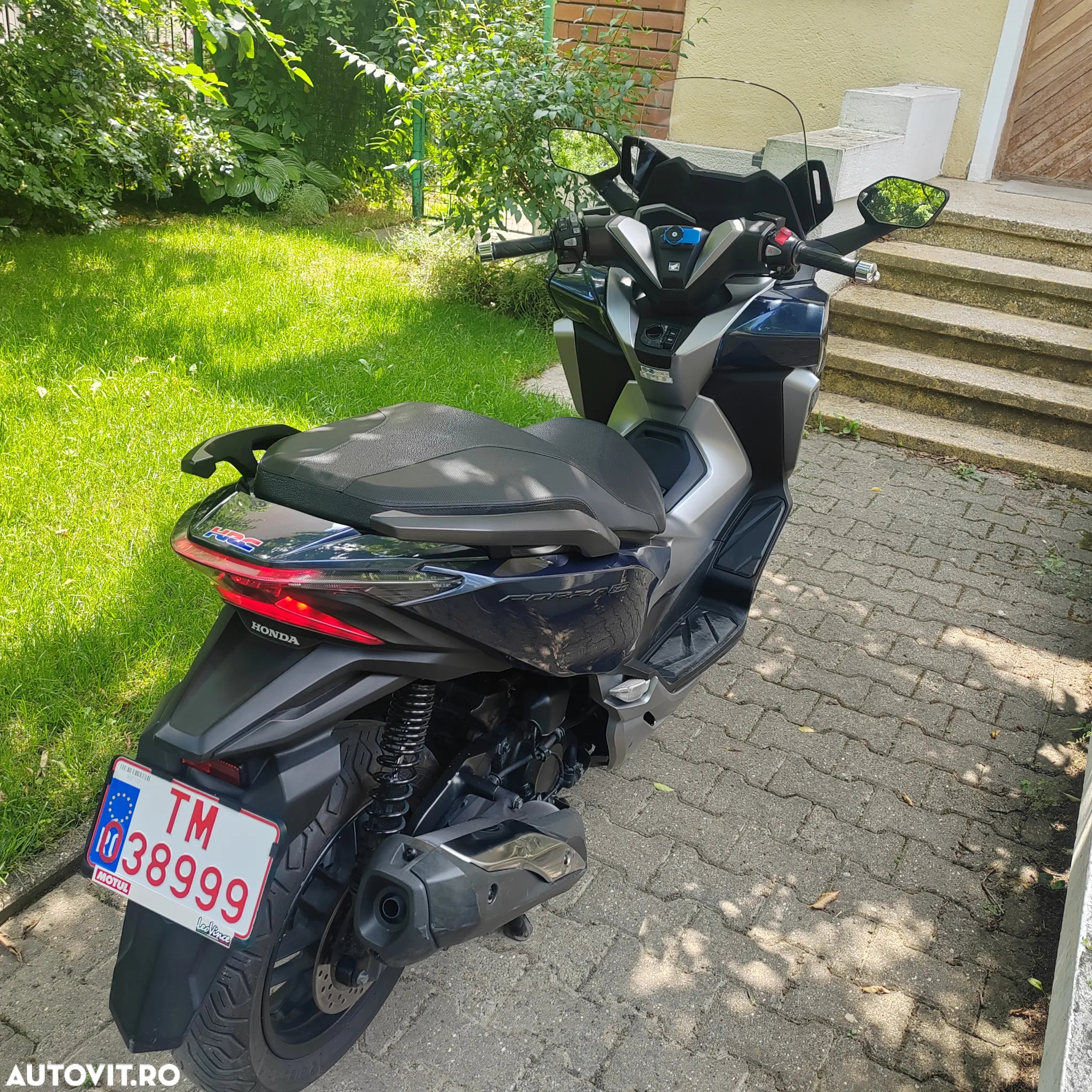 Honda NSS 300 Forza Limited Edition - 4