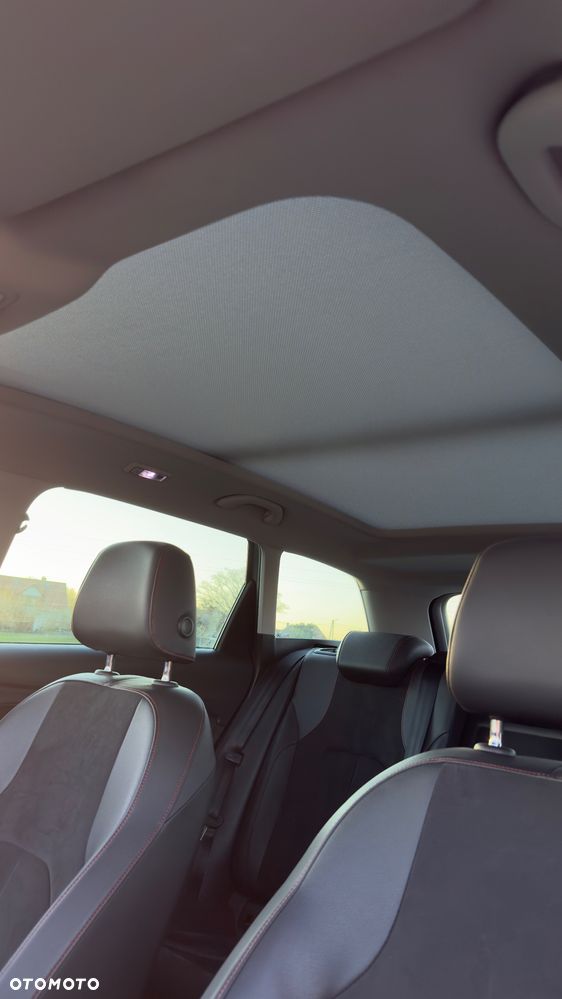 Seat Leon 2.0 TDI DPF Start&Stop DSG FR - 23