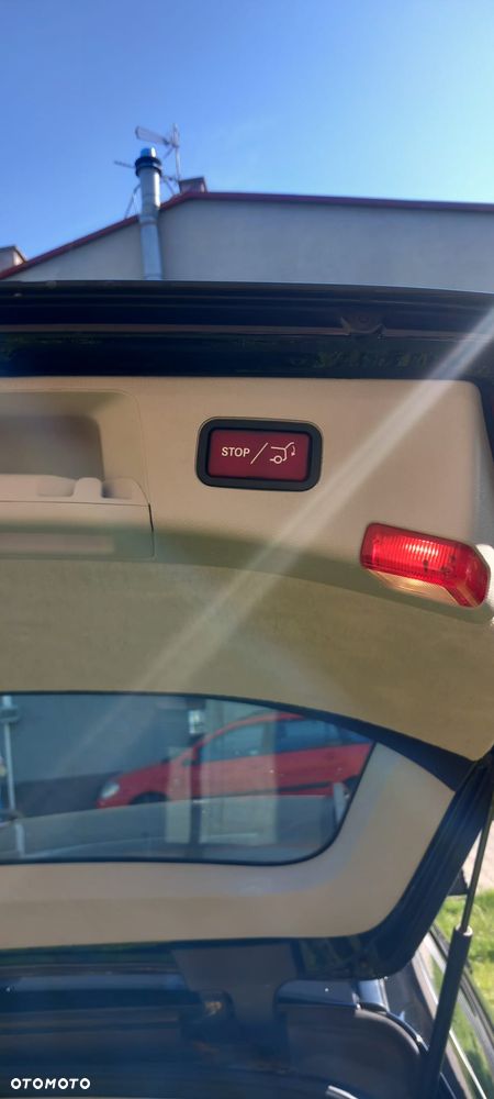 Mercedes-Benz Klasa E 220 CDI DPF BlueEFFICIENCY Automatik Elegance - 10