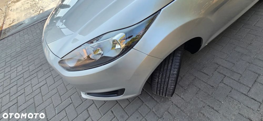 Ford Fiesta 1.25 Platinium X - 26