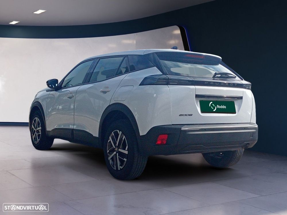 Peugeot 2008 - 8