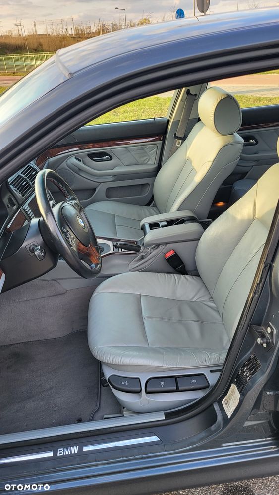 BMW Seria 5 - 4