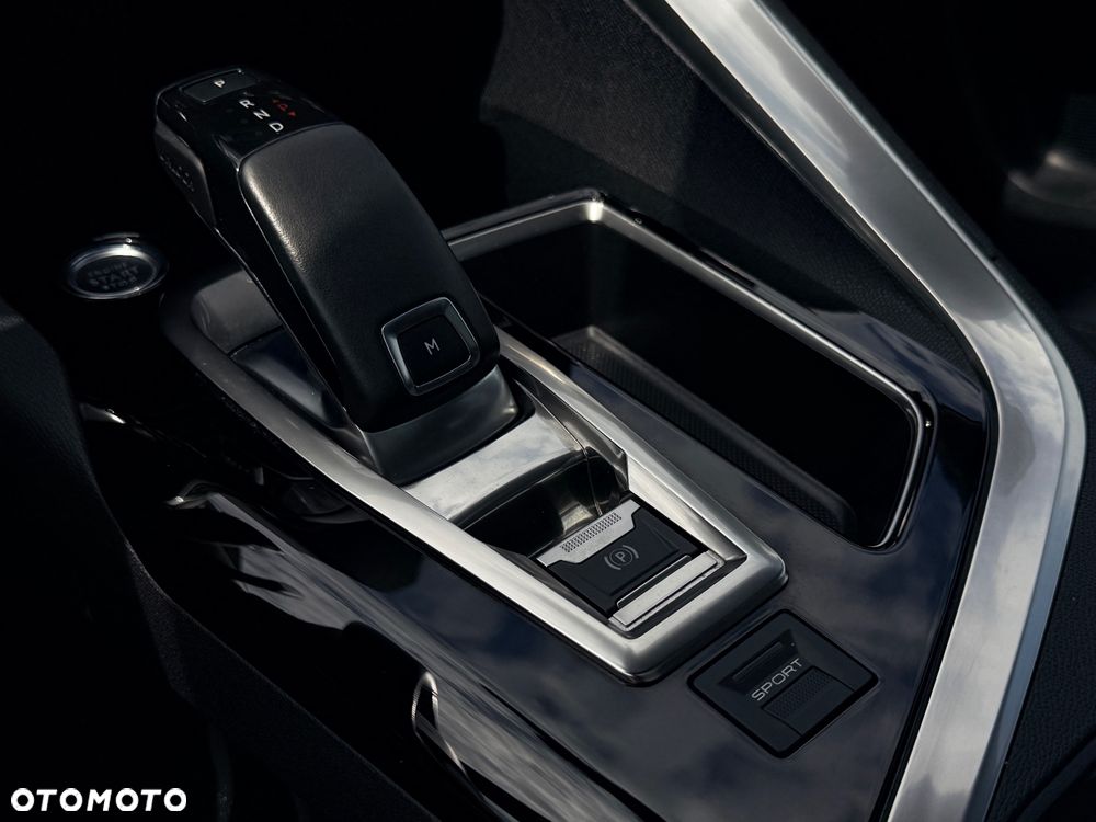 Peugeot 3008 PureTech 180 Stop & Start GPF EAT8 GT - 18