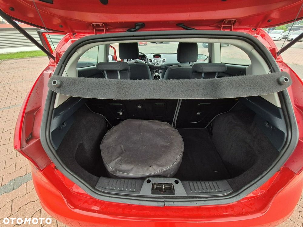 Ford Fiesta 1.25 Trend - 32