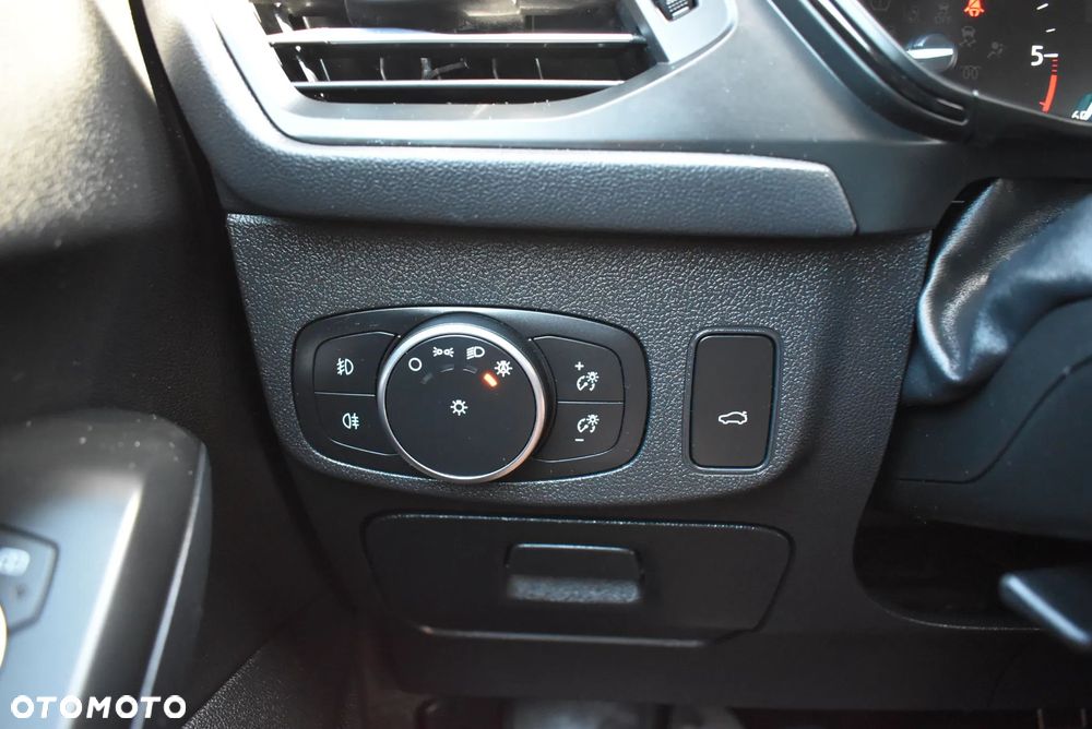 Ford Focus 1.5 EcoBlue STart-Stopp-System ST-LINE - 21