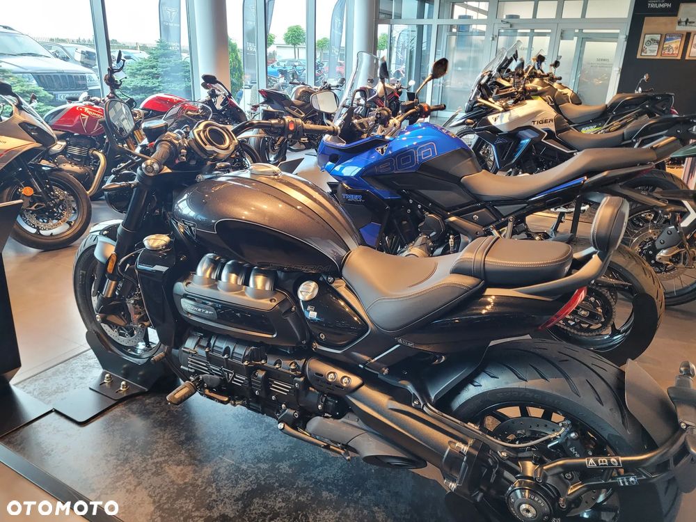 Triumph Rocket - 4
