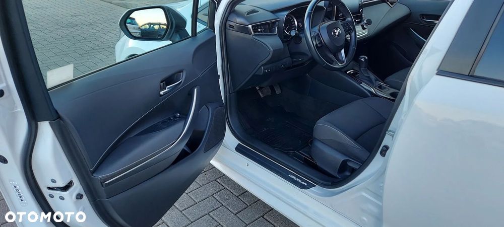 Toyota Corolla 1.8 Hybrid Selection - 20
