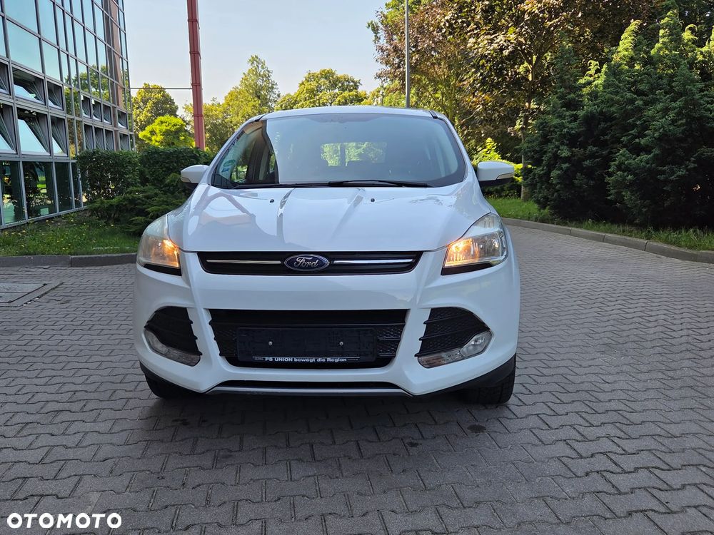Ford Kuga 2.0 TDCi 4x4 Trend - 4