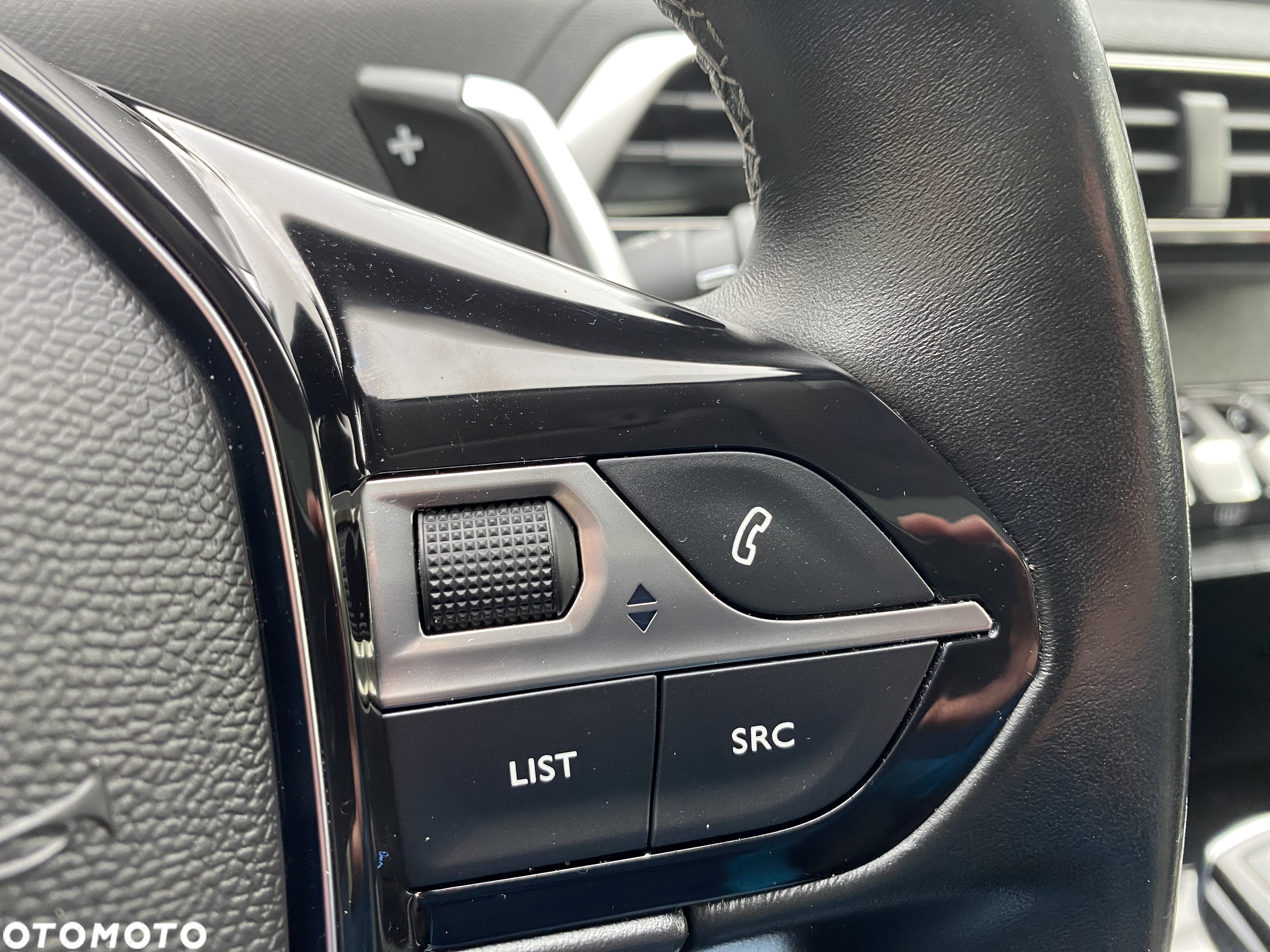 Peugeot 3008 BlueHDi 130 Stop & Start EAT8 Active Pack - 37