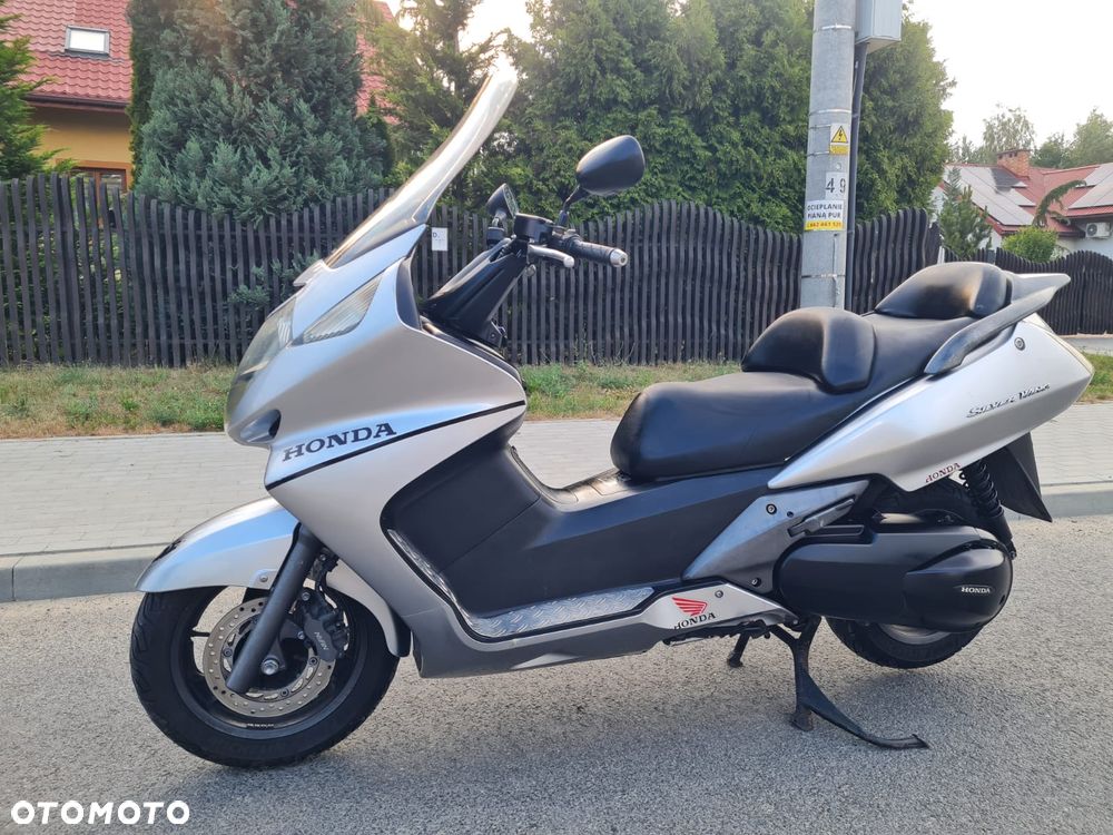 Honda Silver Wing - 1
